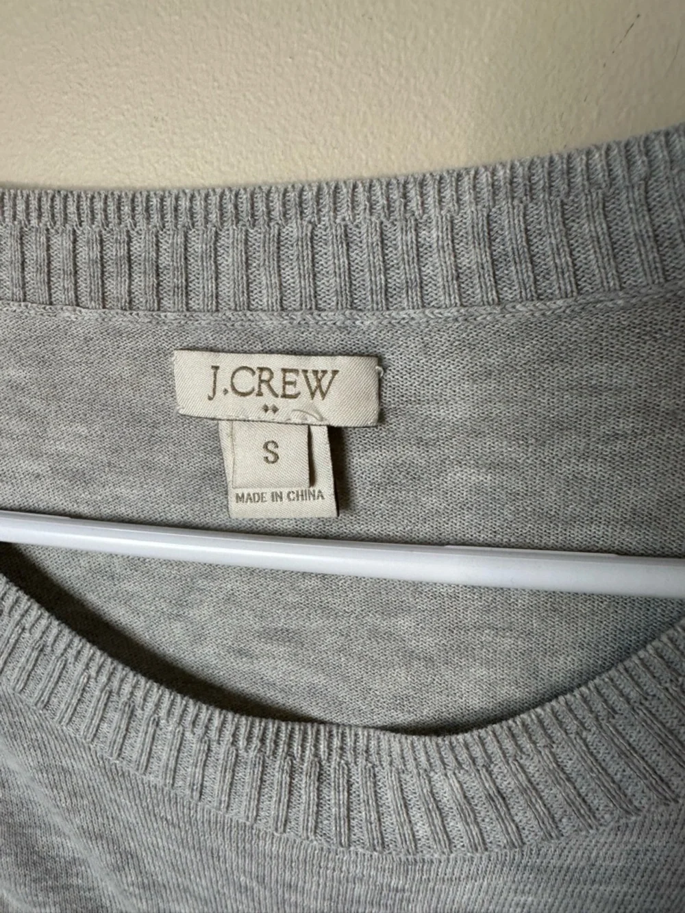 J.Crew Small Lightweight Gray Scoop Neck Sweater • Soft Knit
